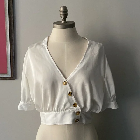❌SOLD❌ Free People White Puff Sleeve V-Neck Crop Top - Picture 1 of 3